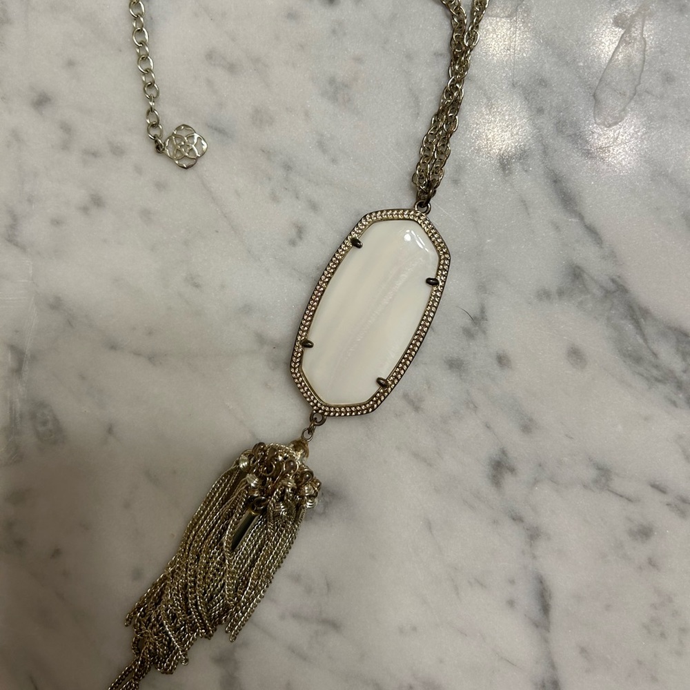 kendra scott necklace